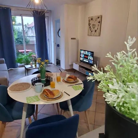 Le Metz Calais-nord - Balcon -plage -commerces * カレー