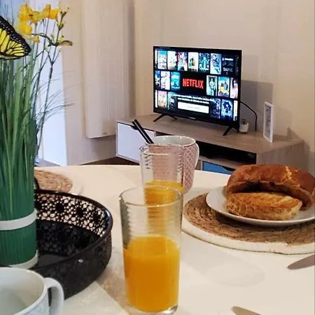 Le Metz Calais-nord - Balcon -plage -commerces カレー